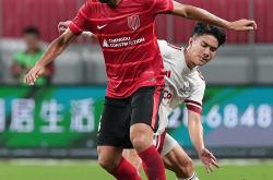 开云在线直播-曼城队球员在国内锦标赛中崭露头角