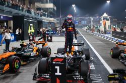 开云体育登录-关于红牛车队险胜雷诺车队，皮亚斯特里带队取胜的信息