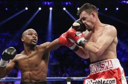 开云体育APP下载-巴黎铁蹄踏破里昂，基耶萨一剑封喉成关键先生