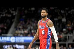 开云体育官方网站-包含奇才逆转爵士，乔治三分雨点燃全场的词条