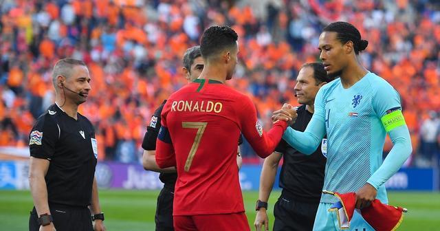 荷兰队斩获冠军称霸赛场