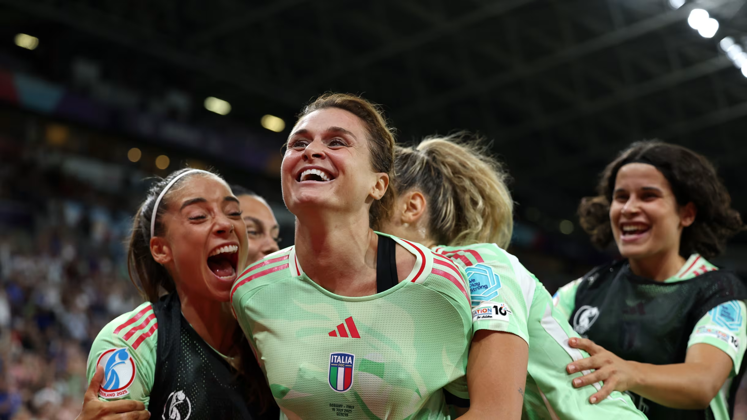 足球女子半决赛瑞士队战胜澳大利亚队