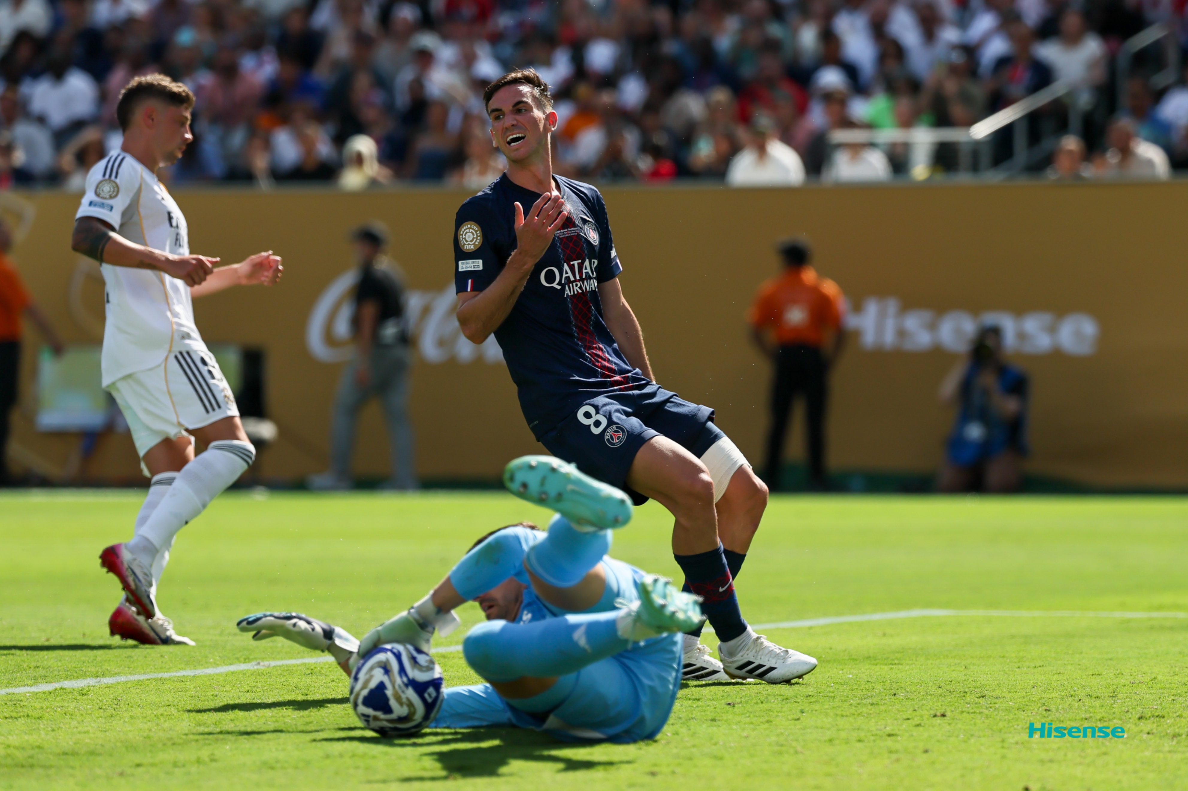 皇马客场大捷，取得关键胜利晋级的简单介绍