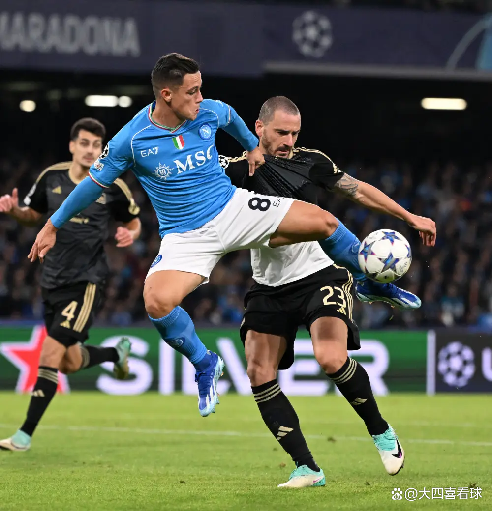 那不勒斯客场惨遭佛罗伦萨逆转,遗憾失利的简单介绍 那不勒斯客场惨遭佛罗伦萨逆转,遗憾失利的简单介绍