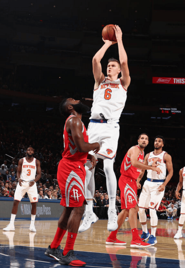 包含火箭力克魔术,波尔津吉斯爆发神勇的词条 包含火箭力克魔术,波尔津吉斯爆发神勇的词条