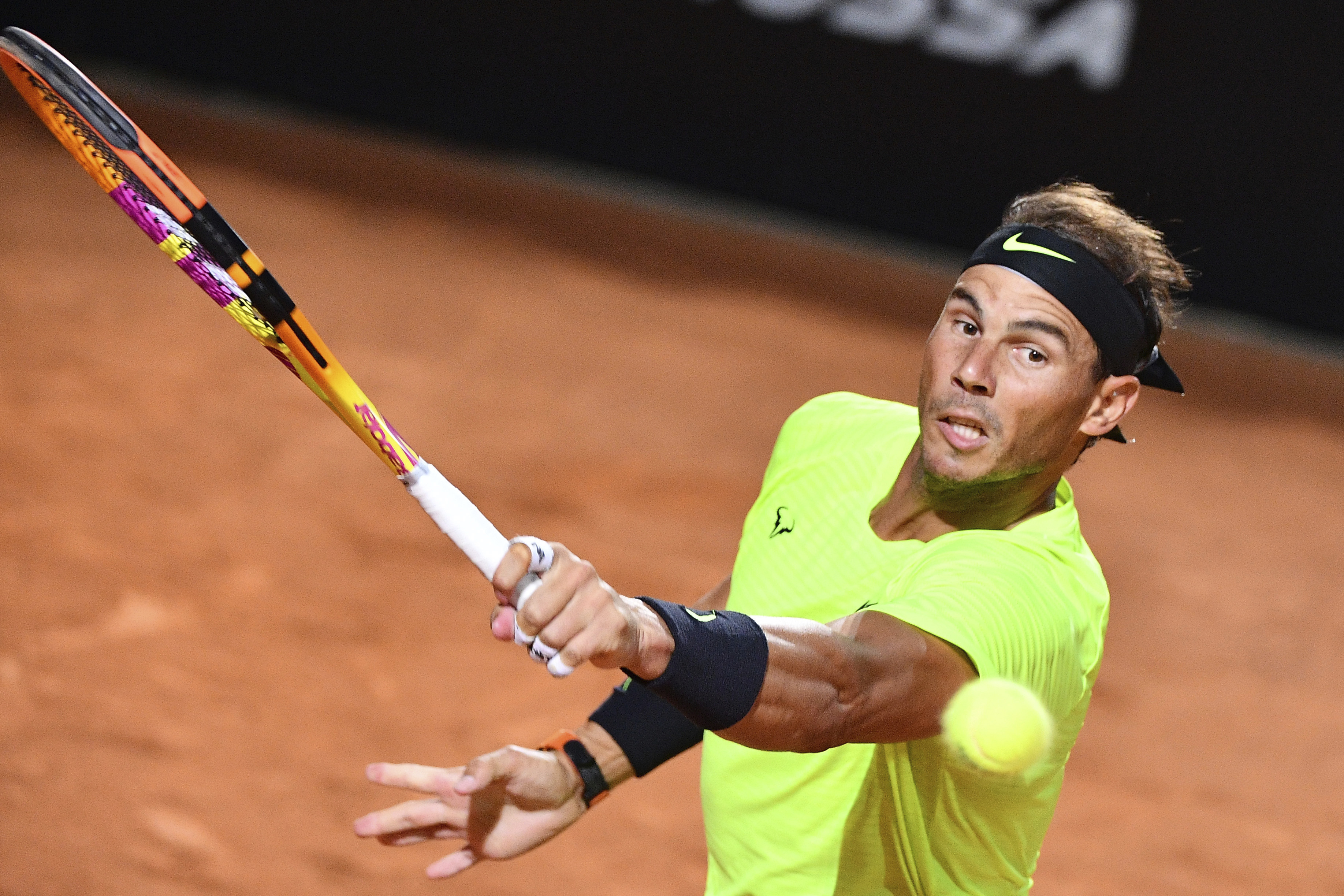 意大利网球队绝地反击德国网球队，纳达尔统治全场