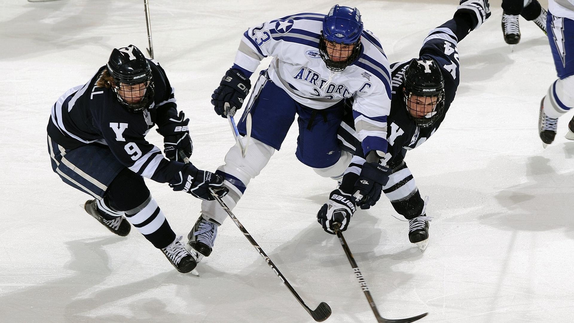 字母哥的统治力，马刺对阵开拓者一役展现的现代篮球教科书